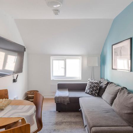 Apartmán Wonderland - Fitzrovia - By Frankie Says Londýn Exteriér fotografie
