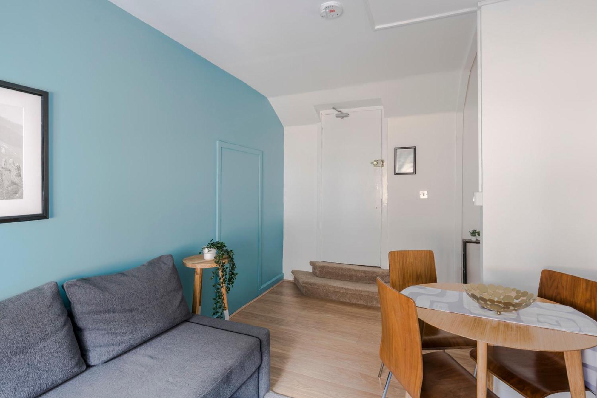 Apartmán Wonderland - Fitzrovia - By Frankie Says Londýn Exteriér fotografie