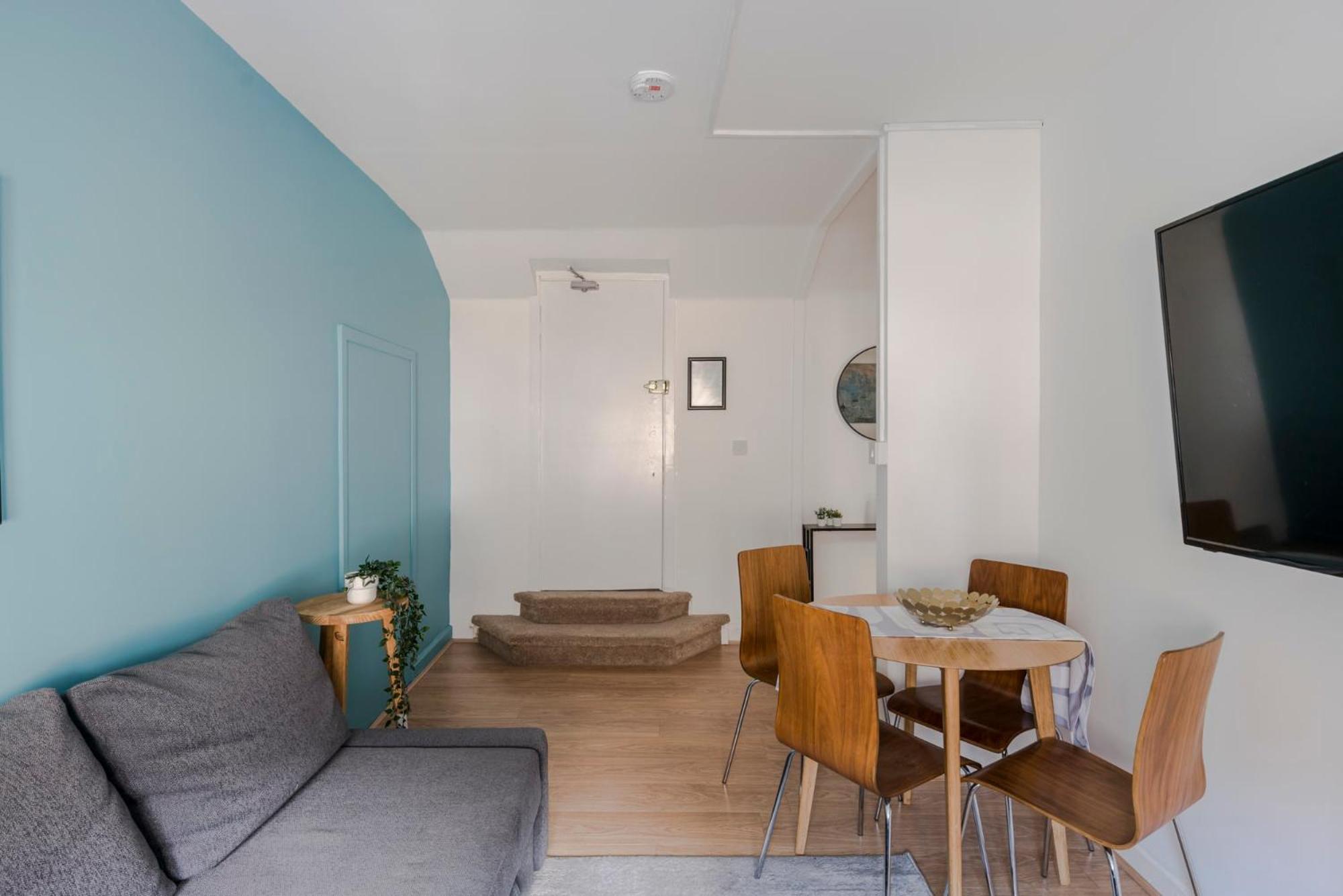 Apartmán Wonderland - Fitzrovia - By Frankie Says Londýn Exteriér fotografie