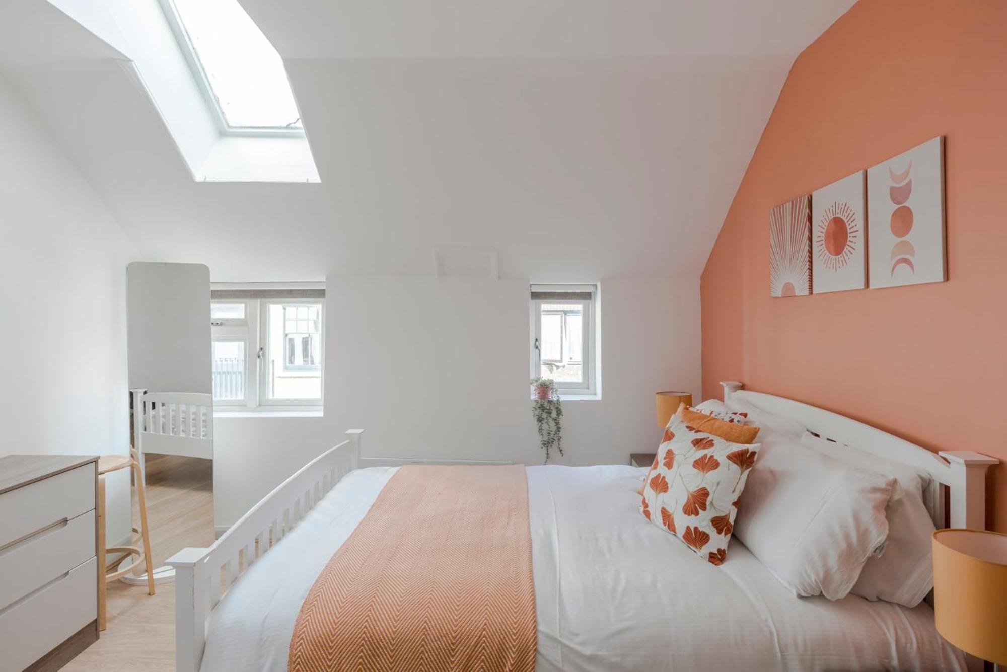 Apartmán Wonderland - Fitzrovia - By Frankie Says Londýn Exteriér fotografie